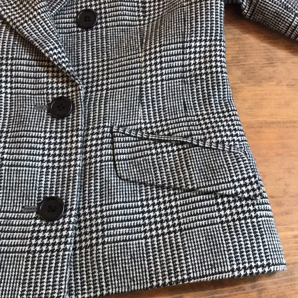 Peabody House Short double breasted blazer an Pencil skirt with belt size 9/10. - Picture 5 of 14